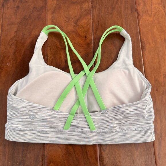 Lululemon Energy Sports Bra size 8 - Picture 4 of 6